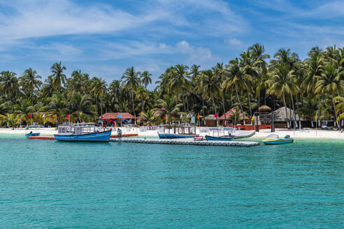 Tourist resort on Bangaram island, Lakshadweep archipelago, Union territory of India, Indian Ocean, Asia - RHPLF26605