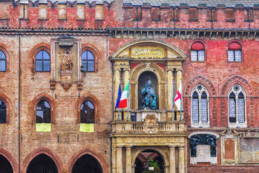 Town Hall facade, Palazzo d'Accursio, 14th century, Bologna, Emilia Romagna, Italy, Europe - RHPLF26708