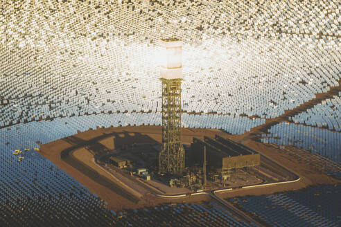 Aerial view of a concentrated solar thermal plant at sunrise, Mojave Desert, California, near Las Vegas, United States. - AAEF21314