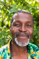 Portrait of senior african american man - DMDF02726