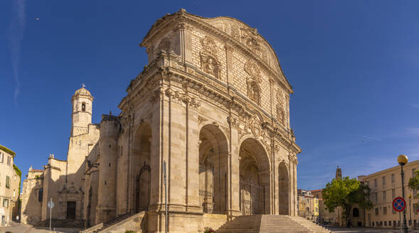 View of Cathedral di San Nicola (Duomo) in Piazza Duomo in Sassari, Sassari, Sardinia, Italy, Mediterranean, Europe - RHPLF26803