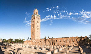 Panoramic of the ancient Koutoubia Mosque and minaret tower, UNESCO World Heritage Site, Marrakech, Morocco, North Africa, Africa - RHPLF27006