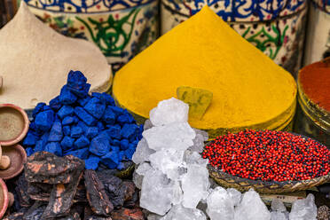 Blue Nila, pepper and saffron for sale in a souk, Marrakech, Morocco, North Africa, Africa - RHPLF27008