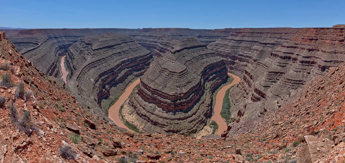 The meanders of the San Juan River at Goosenecks State Park, adjacent to the Navajo Indian Reservation, near Mexican Hat, Utah, United States of America, North America - RHPLF27147