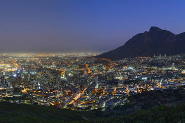 Sunset over Cape Town city, South Africa, Africa - RHPLF27253