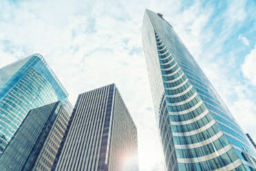 France, Ile-De-France, Paris, Modern skyscrapers in La Defense district - TAMF03931