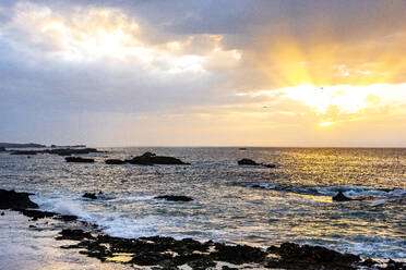 Atlantic coast at cloudy sunset - EGBF00884