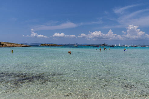 White sand beach, Platja de Ses Illetes, Formentera, Balearic Islands, Spain, Mediterranean, Europe - RHPLF27366