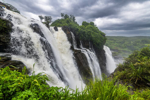 Roaring Boali Falls (Chutes de Boali), Central African Republic, Africa - RHPLF27396