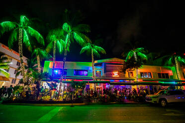 Miami nightlife on Ocean Drive, Miami, Florida, United States of America, North America - RHPLF27684
