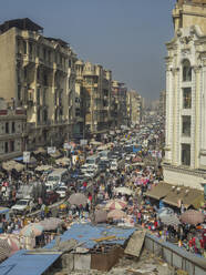 The Khan el Khalili bazaar, a maze of streets with thousands of vendors selling their wares, Cairo, Egypt, North Africa, Africa - RHPLF28058