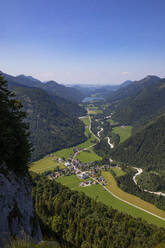 Austria, Salzburger Land, Hintersee, Village seen from Feichtenstein mountain - WWF06409