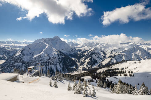 Österreich, Vorarlberg, Großer Widderstein vom Walmendinger Horn aus gesehen - EGBF00953