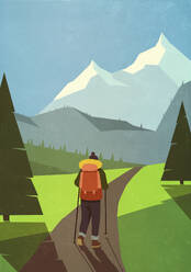 Frau mit Rucksack und Wanderstöcken auf einem Wanderweg in ruhiger Berglandschaft - FSIF06495