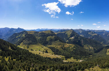 Austria, Salzburger Land, Drone view from Bleckwand mountain to Niedergadenalm - WWF06520