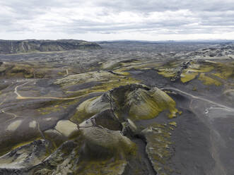 Luftaufnahme des Laki-Kraters, einer Vulkankette in Kirkjubaejarklaustur, Südregion, Island. - AAEF22411