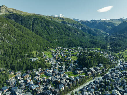 Aerial view of Zermatt, a small town famous for winter destination on the Swiss Alps, Valais, Switzerland. - AAEF22639