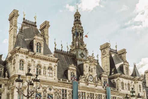 France, Ile-De-France, Paris, Facade of Hotel de Ville - TAMF03975