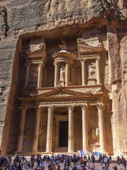The Petra Treasury (Al-Khazneh), Petra Archaeological Park, UNESCO World Heritage Site, one of the New Seven Wonders of the World, Petra, Jordan, Middle East - RHPLF28373