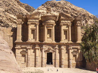 The Petra Monastery (Al Dayr), Petra Archaeological Park, UNESCO World Heritage Site, one of the New Seven Wonders of the World, Petra, Jordan, Middle East - RHPLF28403