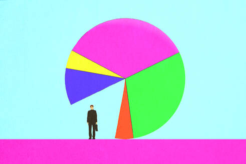 Illustration of businessman standing under empty segment of pie chart - GWAF00347