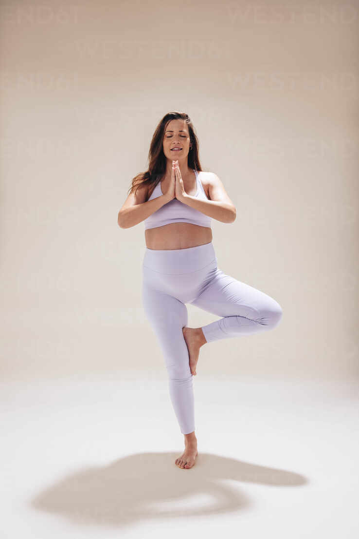 Pregnancy Yoga for Third Trimester: Exercises, Videos, Classes