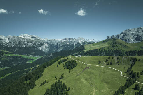 Aerial view of Sassopiatto (Plattkofel), a mountain peak on the Dolomites mountain range in Trentino, South Tyrol in Northern Italy. - AAEF23579