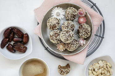 Homemade energy balls with dried dates and peanuts - EVGF04416
