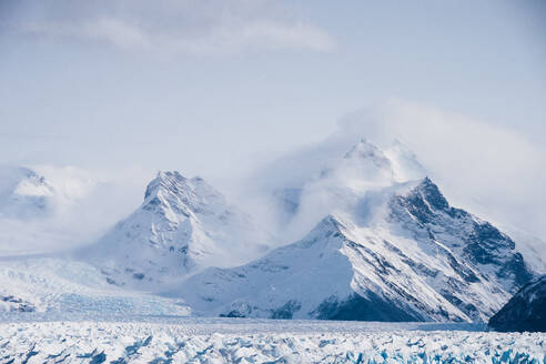 Wolken über dem Perito-Moreno-Gletscher in Argentinien - RSGF00968