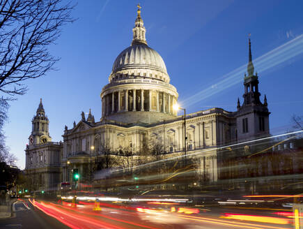 St. Pauls Cathedral dusk, London, England, United Kingdom, Europe - RHPLF29271
