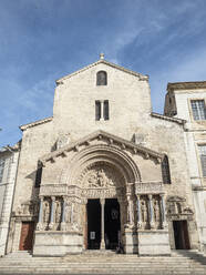 Church of St. Trophime, Place de la Republique, Arles, Provence, France, Europe - RHPLF29298