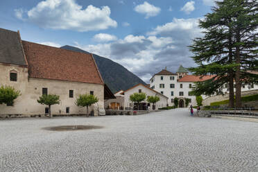 Klosterhof Neustift, Brixen, Südtirol, Italien, Europa - RHPLF29369