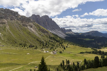 Naturpark Puez-Geisler, Grödner Tal, Bezirk Bozen, Südtirol, Italien, Europa - RHPLF29379