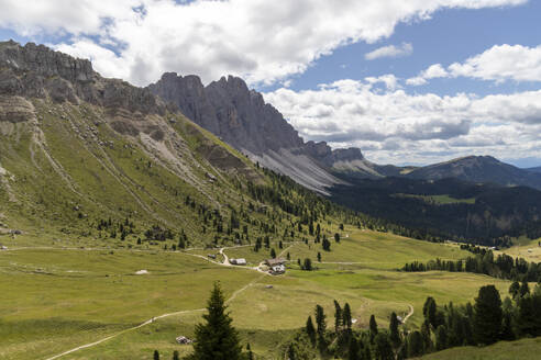 Naturpark Puez-Geisler, Grödner Tal, Bezirk Bozen, Südtirol, Italien, Europa - RHPLF29379