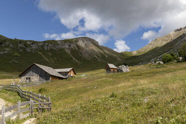 Naturpark Puez-Geisler, Grödner Tal, Bezirk Bozen, Südtirol, Italien, Europa - RHPLF29381