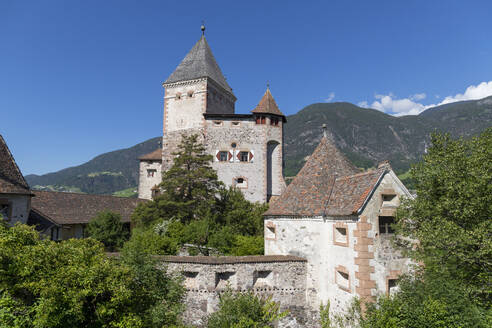 Castel Trostburg, Gröden, Bezirk Bozen, Sudtirol (Südtirol), Italien, Europa - RHPLF29390