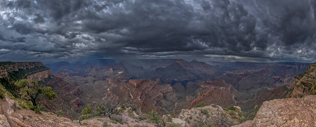 Panorama der Stürme, die den Grand Canyon überqueren, vom Shoshone Point am Südrand aus gesehen, Grand Canyon National Park, UNESCO-Weltkulturerbe, Arizona, Vereinigte Staaten von Amerika, Nordamerika - RHPLF29628
