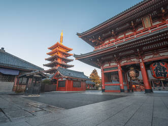 Sunrise at Hozomon Gate and Five Storied Pagoda in the Senso-Ji Buddhist temple complex (Asakusa Kannon), Tokyo, Japan, Asia - RHPLF29649