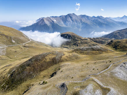 Italien, Blick auf den Colle dellAssietta-Pass in den Westalpen - LAF02838