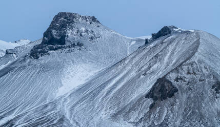 Schneebedeckter Berg, Island, Polarregionen - RHPLF30118