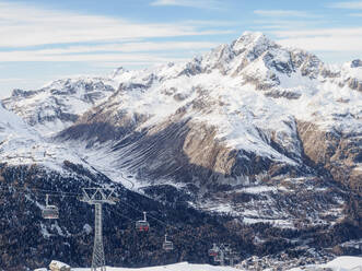 Cable car up to Mount Corvatsch near St. Moritz in the southern Engadine Valley, Graubunden, Switzerland, Europe - RHPLF30255