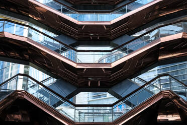 Architektonisches Detail von The Vessel, einem 16-stöckigen Gebäude und einer Besucherattraktion, das als Schlüsselelement des Hudson Yards Sanierungsprojekts errichtet wurde, Manhattan, New York City, Vereinigte Staaten von Amerika, Nordamerika - RHPLF30323