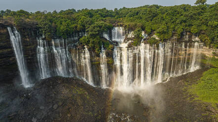 Luftaufnahme des dritthöchsten Wasserfalls in Afrika, Calandula Falls, Malanje, Angola, Afrika - RHPLF30377