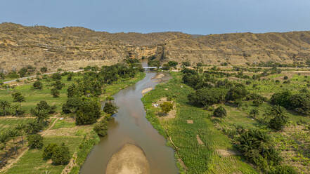 Luftaufnahme des Rio Cubal Canyon, Angola, Afrika - RHPLF30422