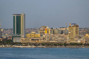 Skyline von Luanda, Angola, Afrika - RHPLF30554