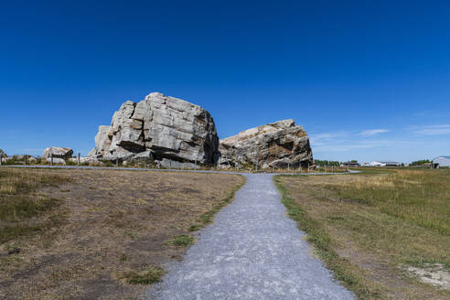 Big Rock, the largest glacial erratic, Okotoks, Alberta, Canada, North America - RHPLF30649