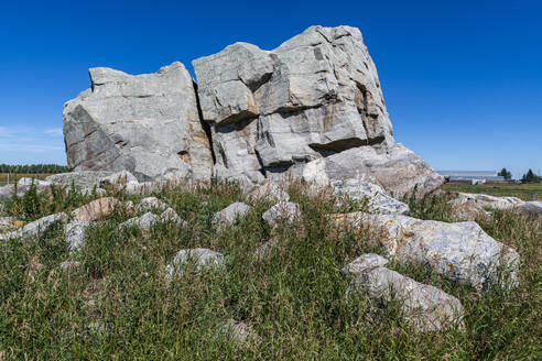 Big Rock, the largest glacial erratic, Okotoks, Alberta, Canada, North America - RHPLF30651