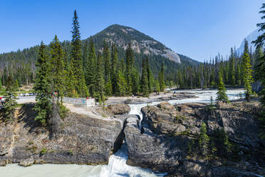 Natural Bridge Lower Falls, Yoho-Nationalpark, UNESCO-Welterbe, British Columbia, Kanada, Nordamerika - RHPLF30658