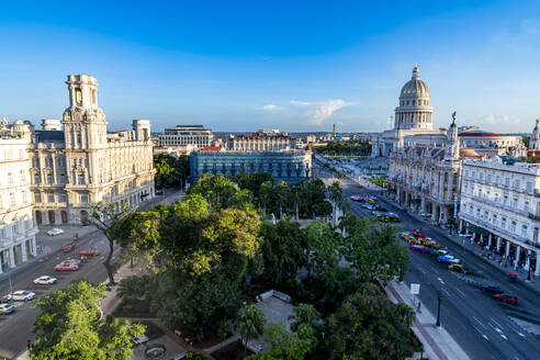 Blick über den Parque Central, Havanna, Kuba, Westindien, Mittelamerika - RHPLF30828