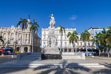 Jose Marti-Statue im Parque Central, Havanna, Kuba, Westindien, Mittelamerika - RHPLF30837